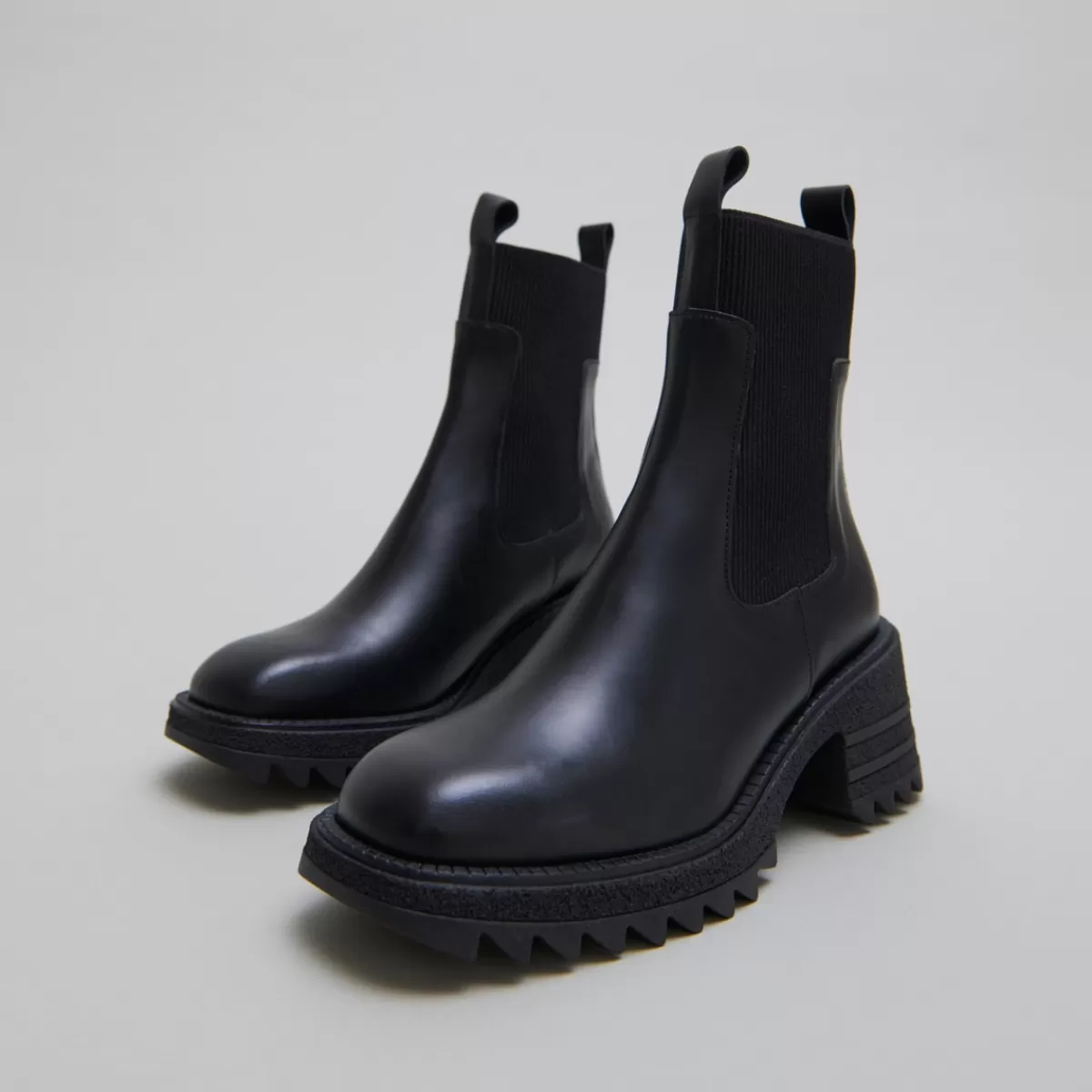 Boots With Elastics And Notched Sole^Jonak Flash Sale