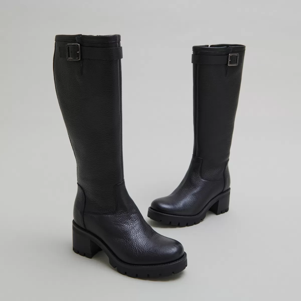 Boots With Notched Sole And Buckle^Jonak New