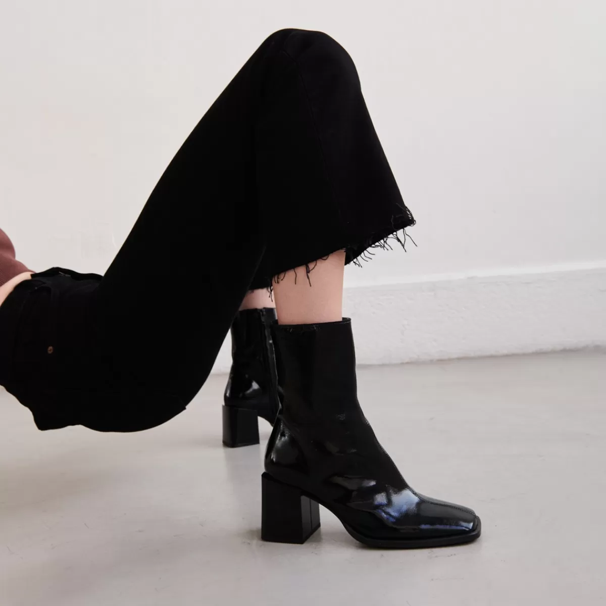 Boots With Unstuck Heels And Square Toe^Jonak Flash Sale