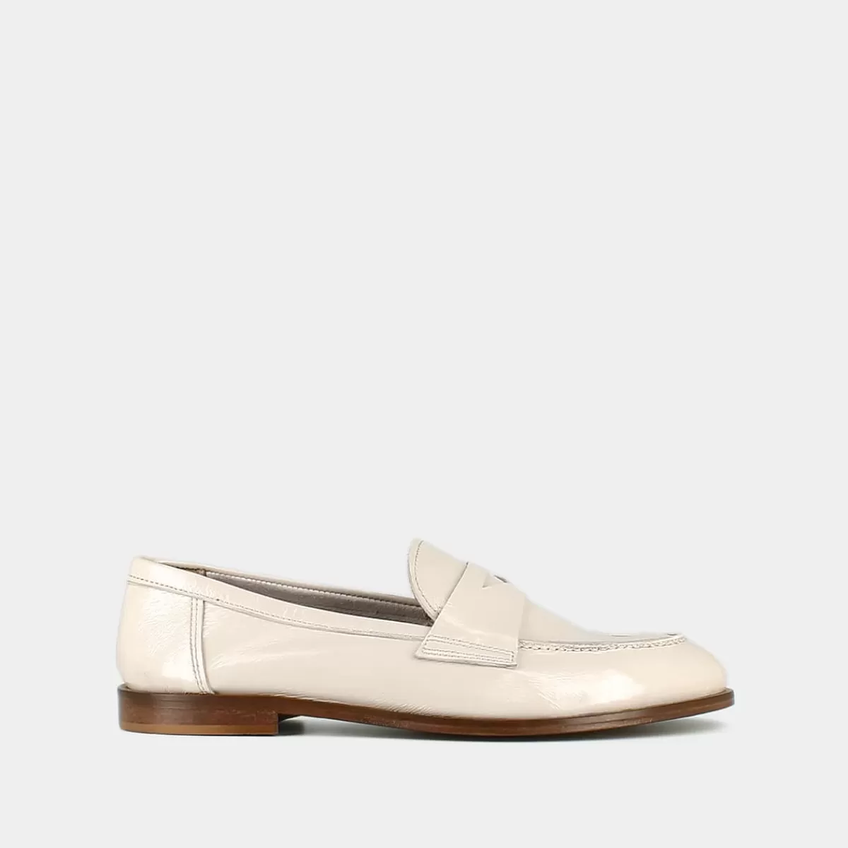 Closed Toe And Round Loafers^jonak Cheap