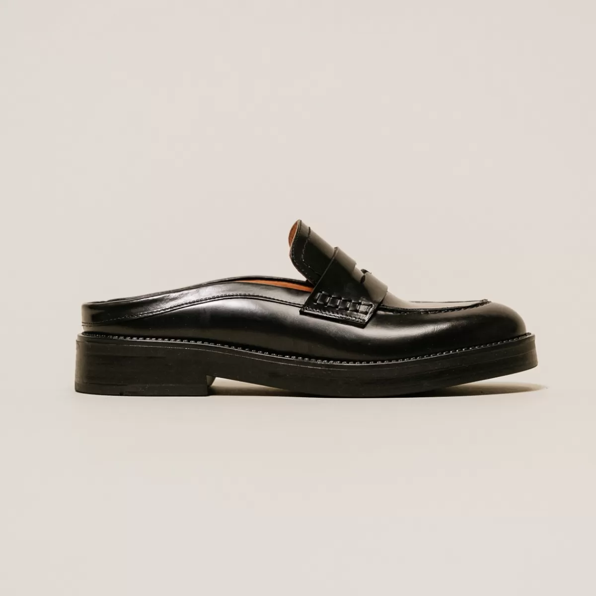 Flat Heel Loafers With Round Toe^jonak Online