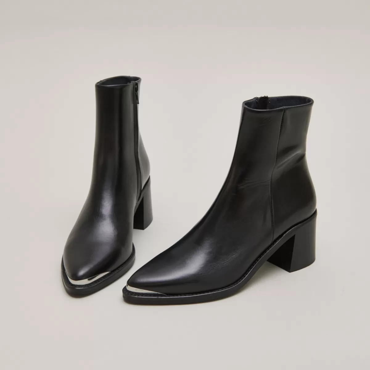 Heeled Boots With Silver Toe Cap^Jonak Sale