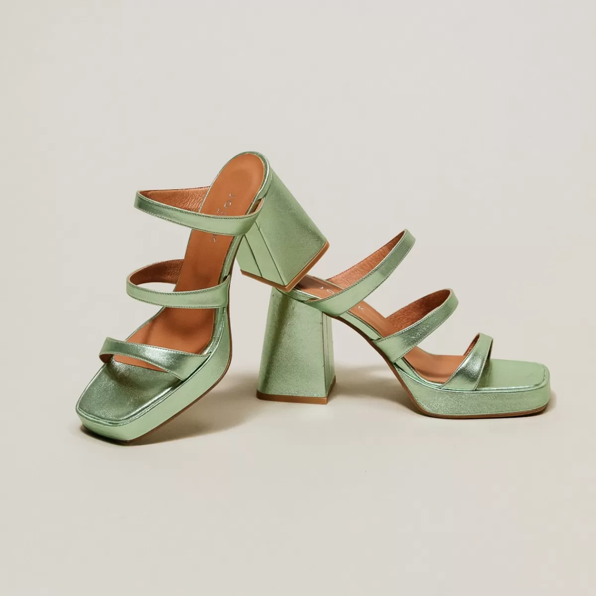 Mules With Straps And Square Toes^Jonak Shop