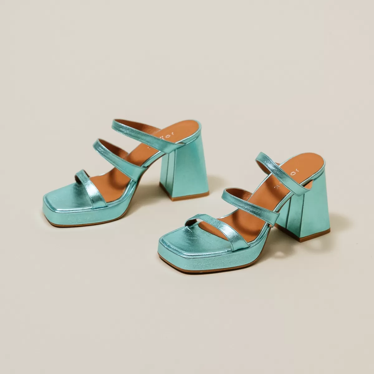 Mules With Straps And Square Toes^Jonak Fashion